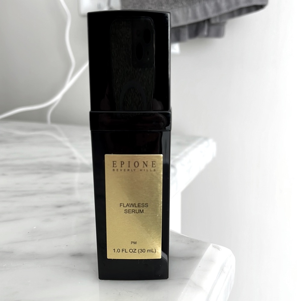 Epione Beverly Hills flawless serum 1.0 fl oz